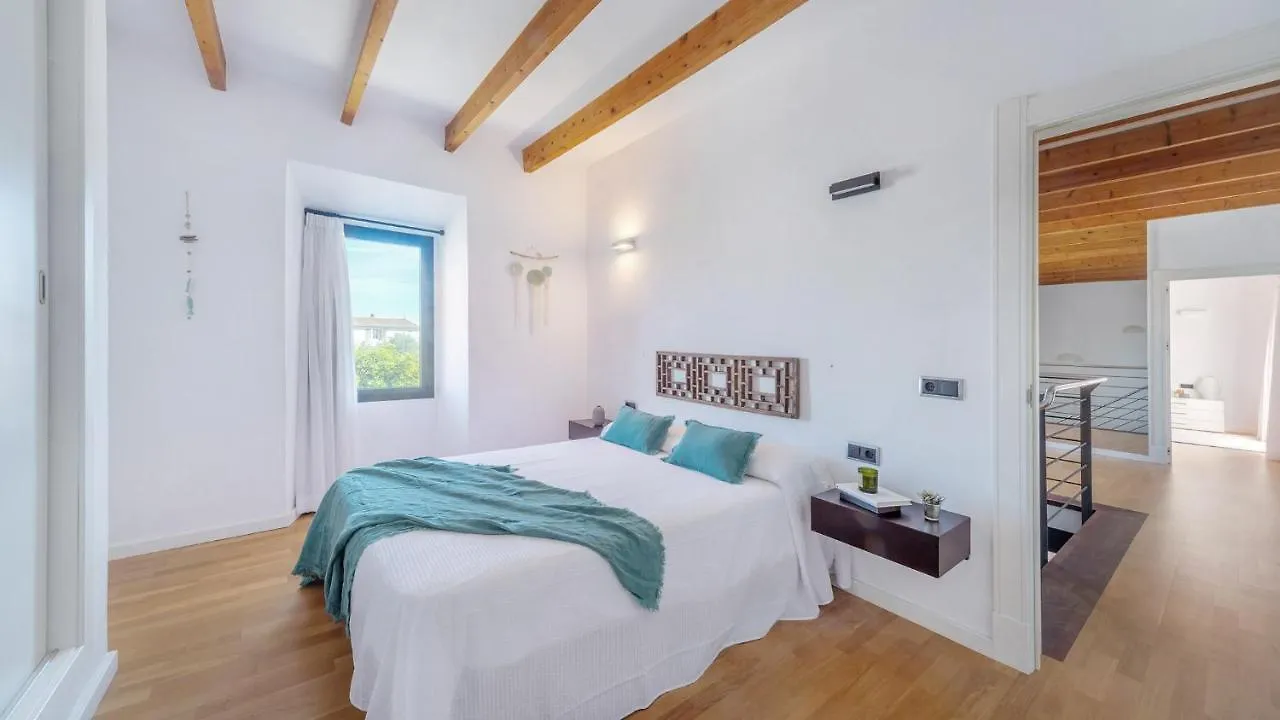 Pool House Marineta Villa Llombarts Spain